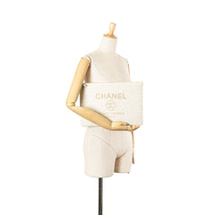 Large Raffia Deauville O Case Clutch