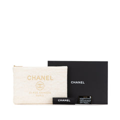 Large Raffia Deauville O Case Clutch