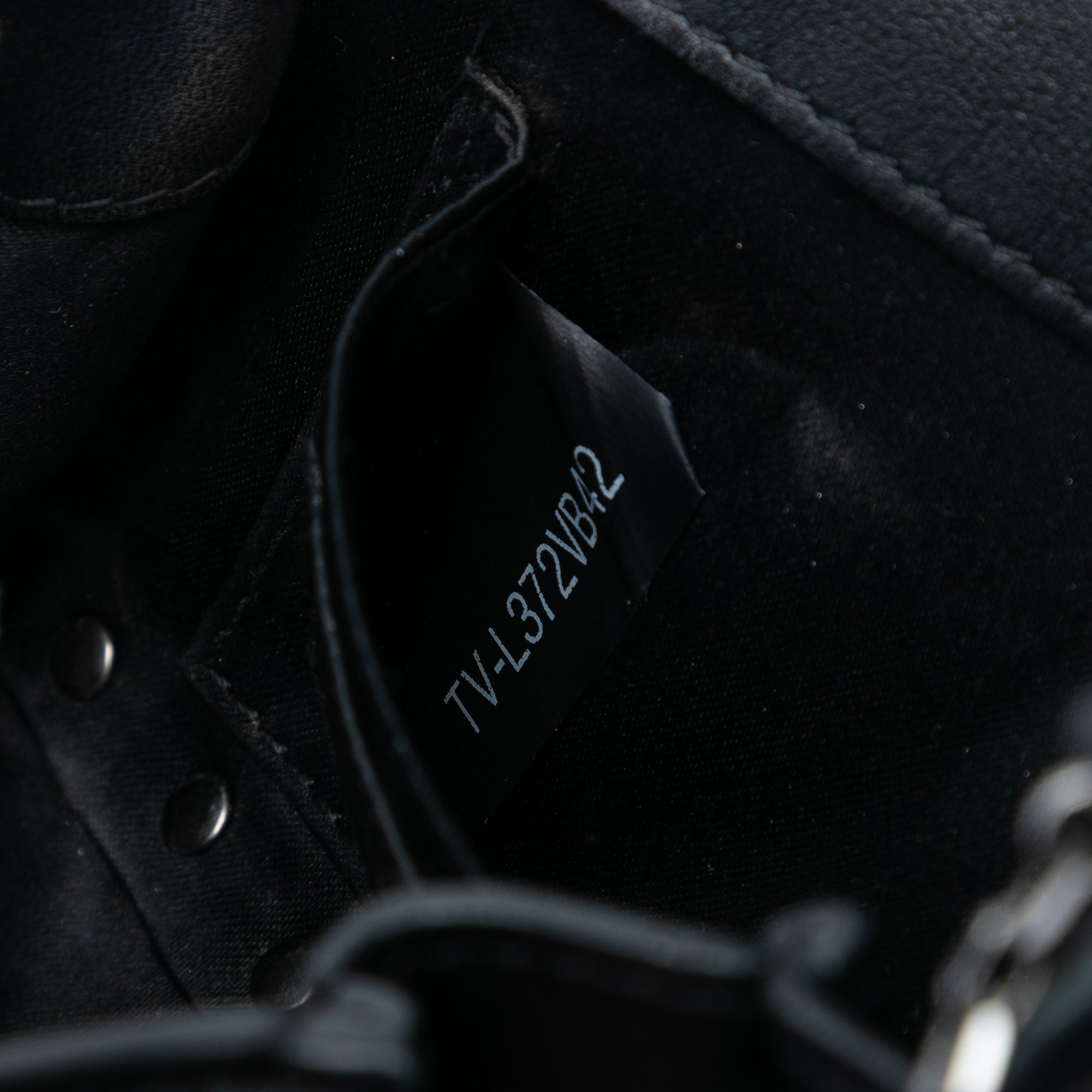 Leather Rockstud Crossbody