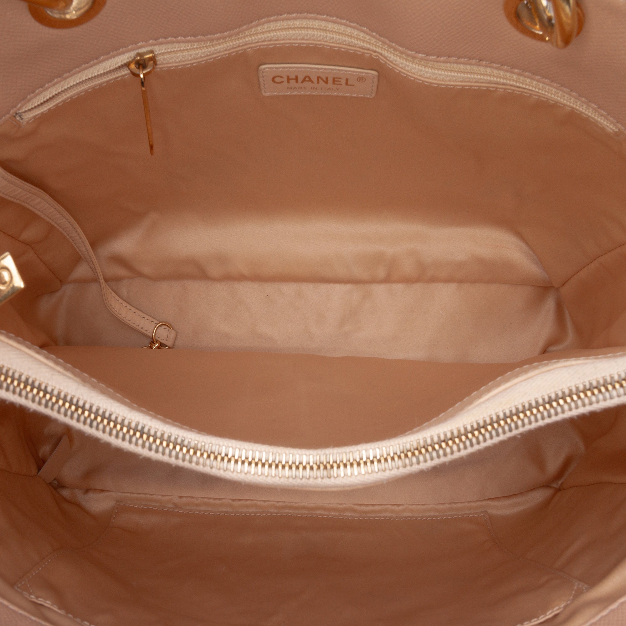 Caviar Grand Shopping Tote