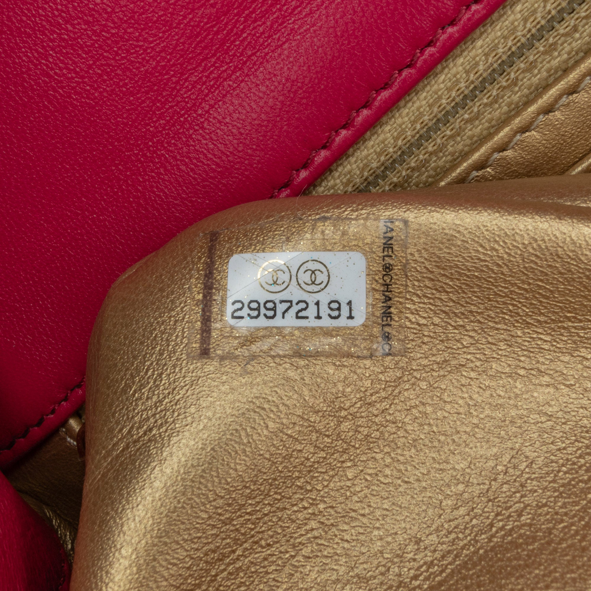 Mini Square Classic Lambskin Pearl Crush Single Flap