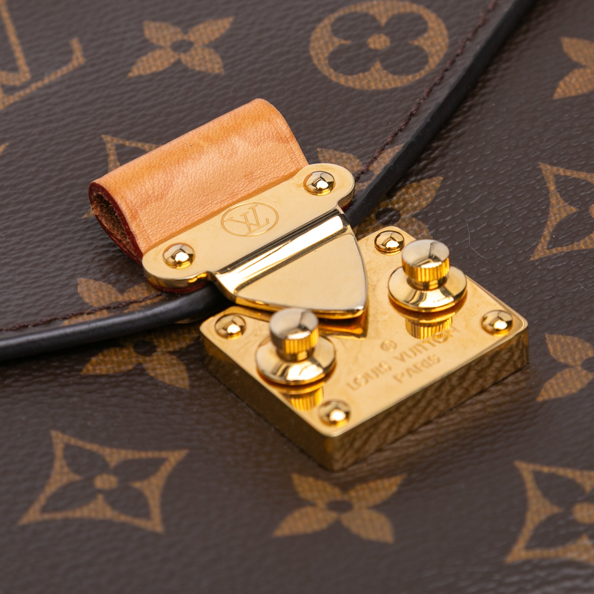Monogram Pochette Metis 