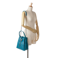 Quilted Caviar Drawstring Chain Bucket Bag