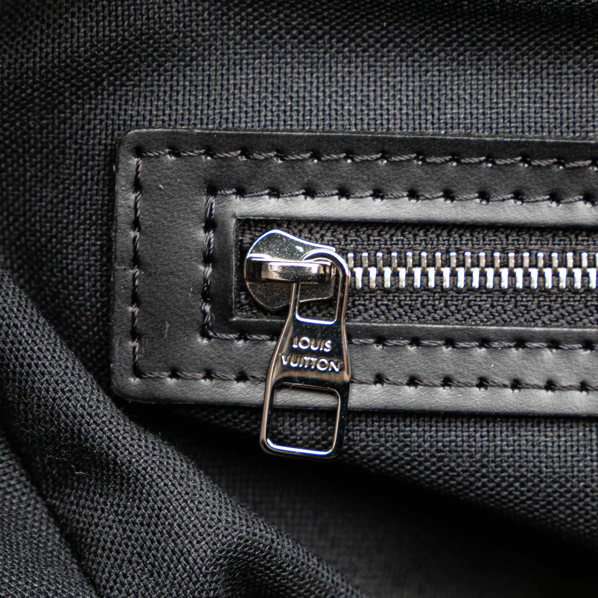 Damier Graphite Sac Leoh