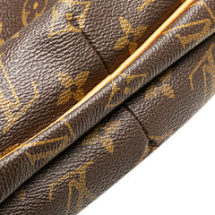 Monogram Croissant MM