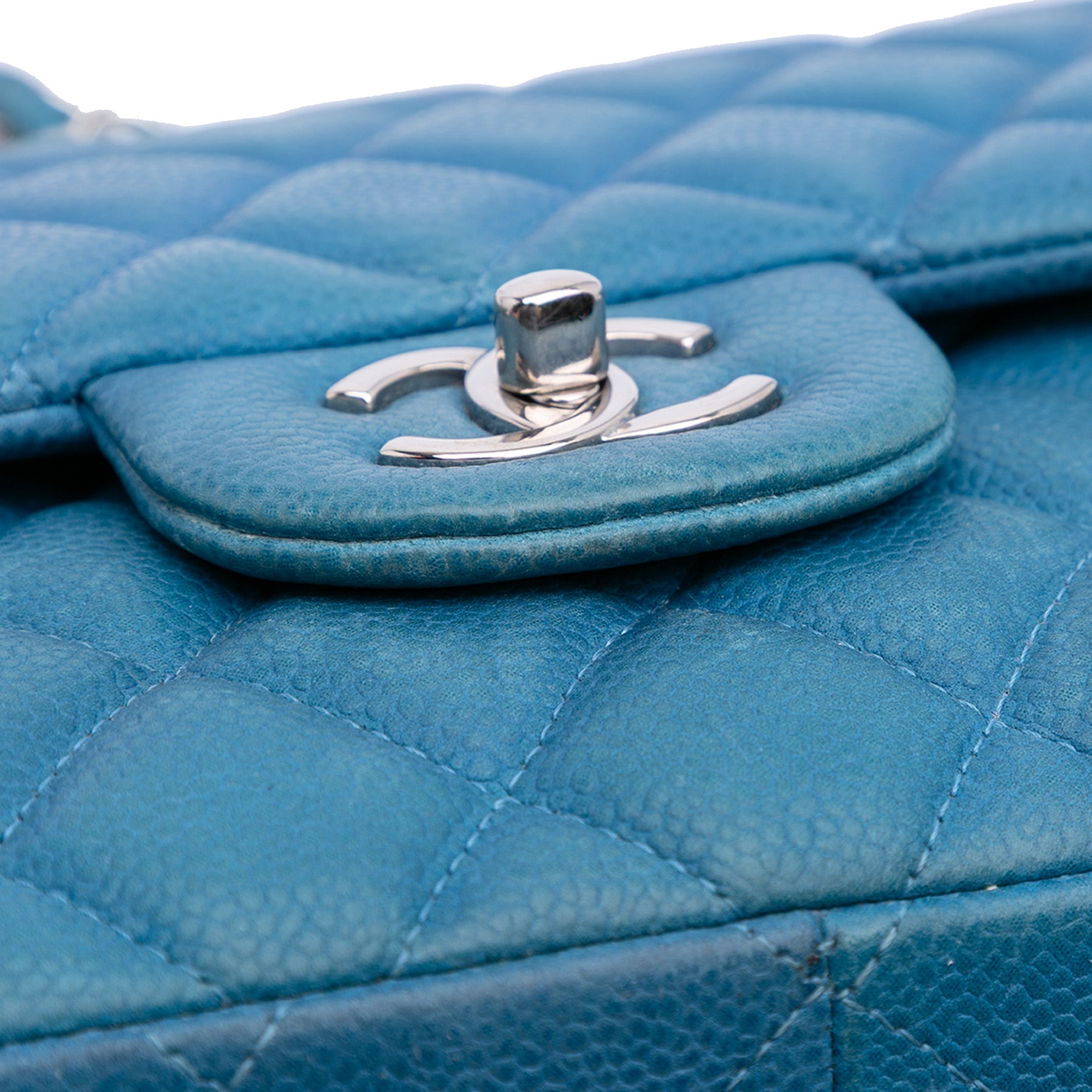 Jumbo Classic Caviar Double Flap
