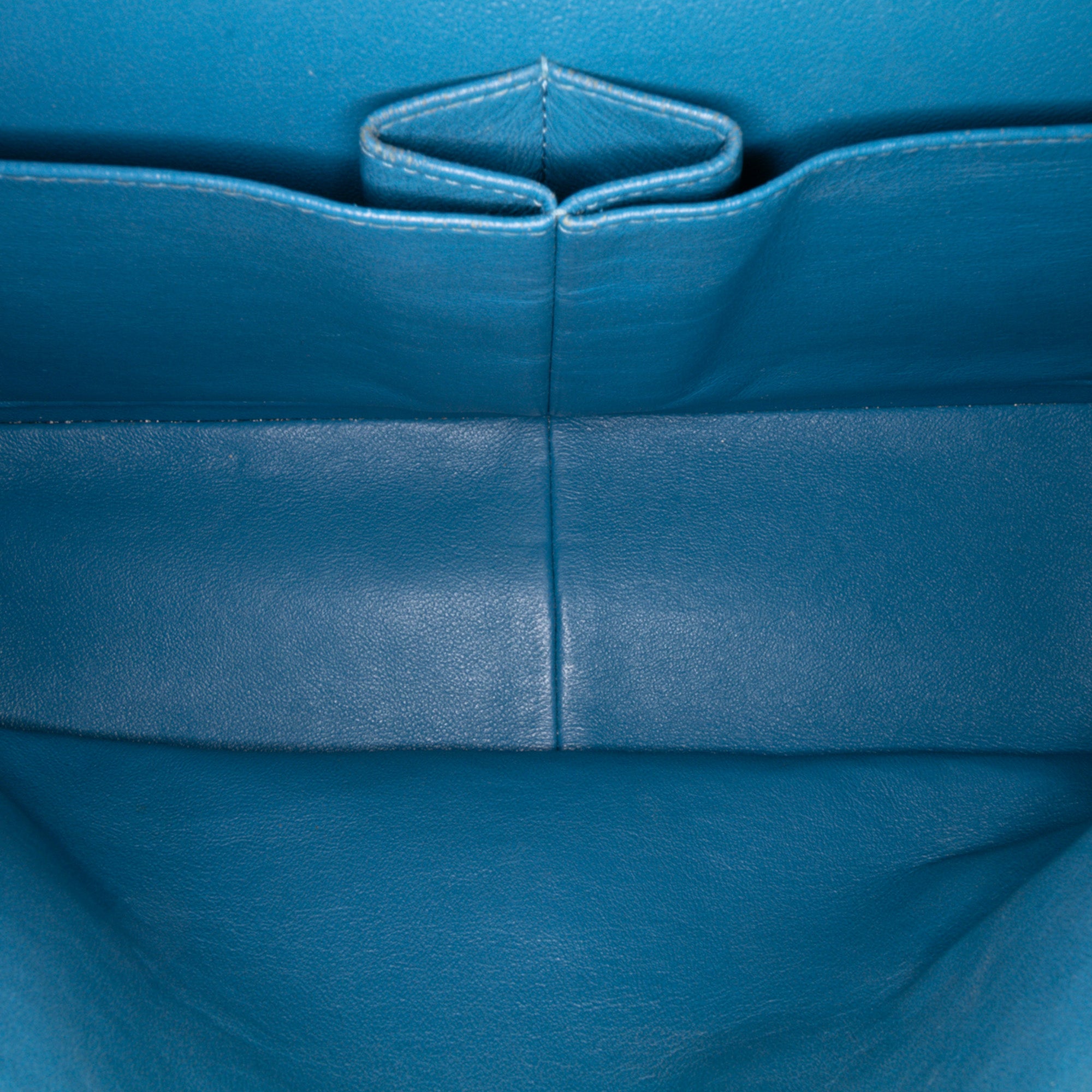 Jumbo Classic Caviar Double Flap