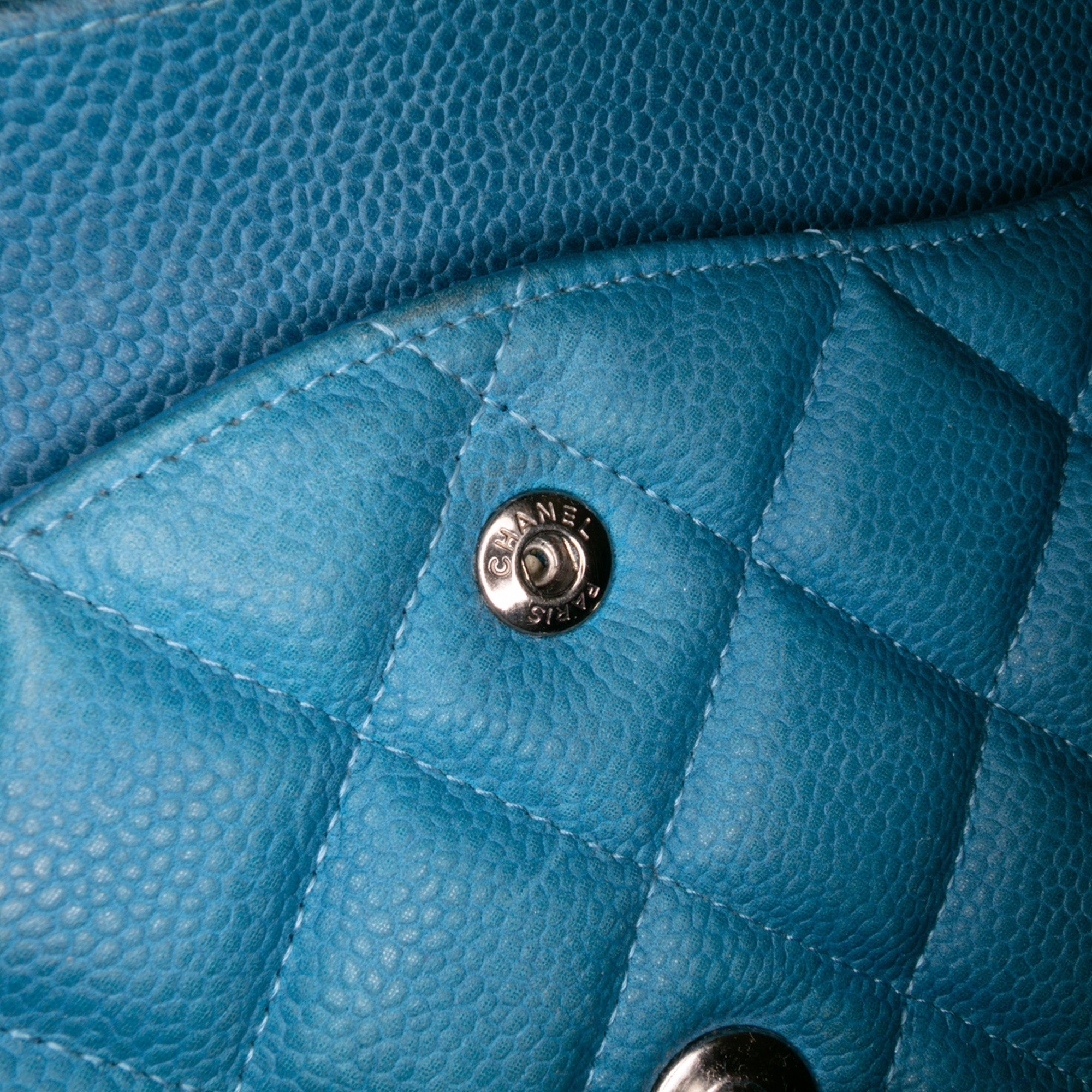 Jumbo Classic Caviar Double Flap
