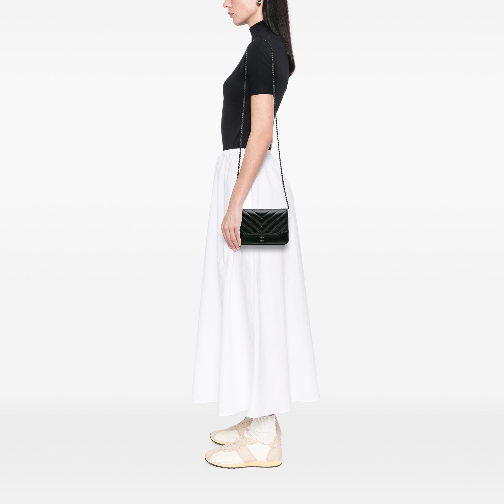 Chevron Aged Calfskin Gabrielle Wallet On Chain