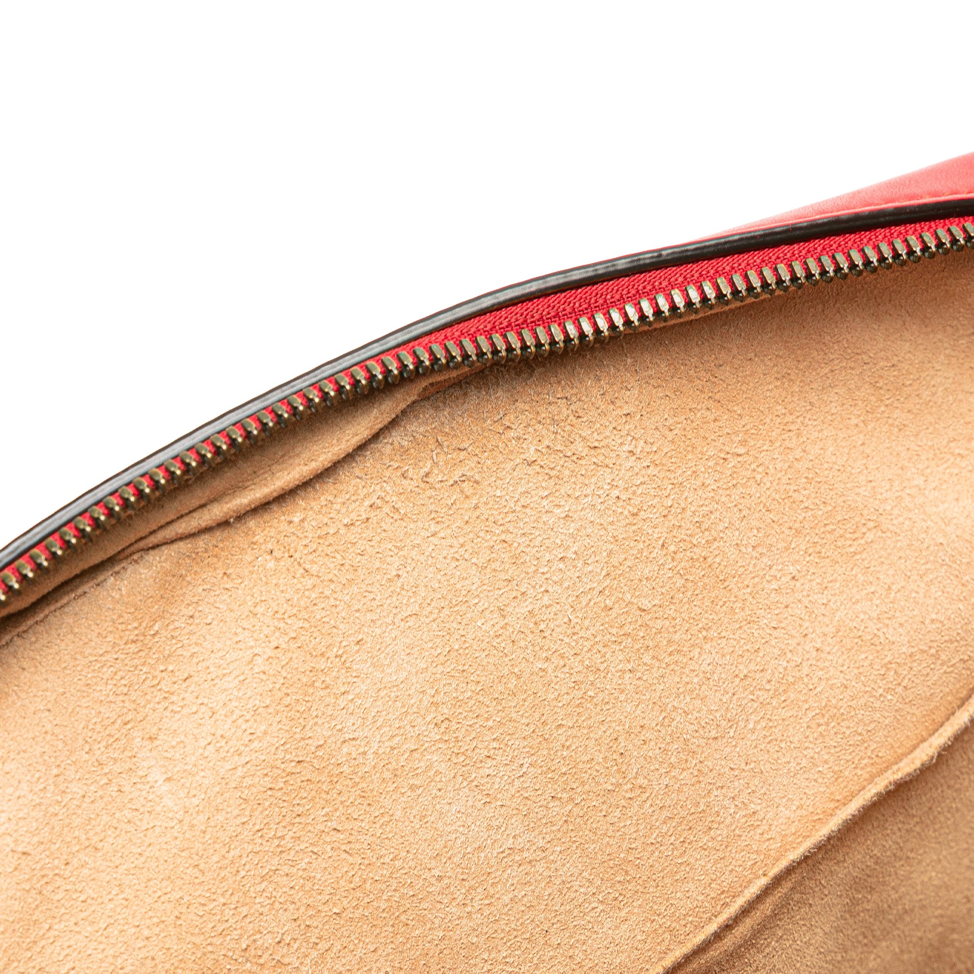 Small GG Marmont Matelasse Leather Sylvie Top Handle Satchel