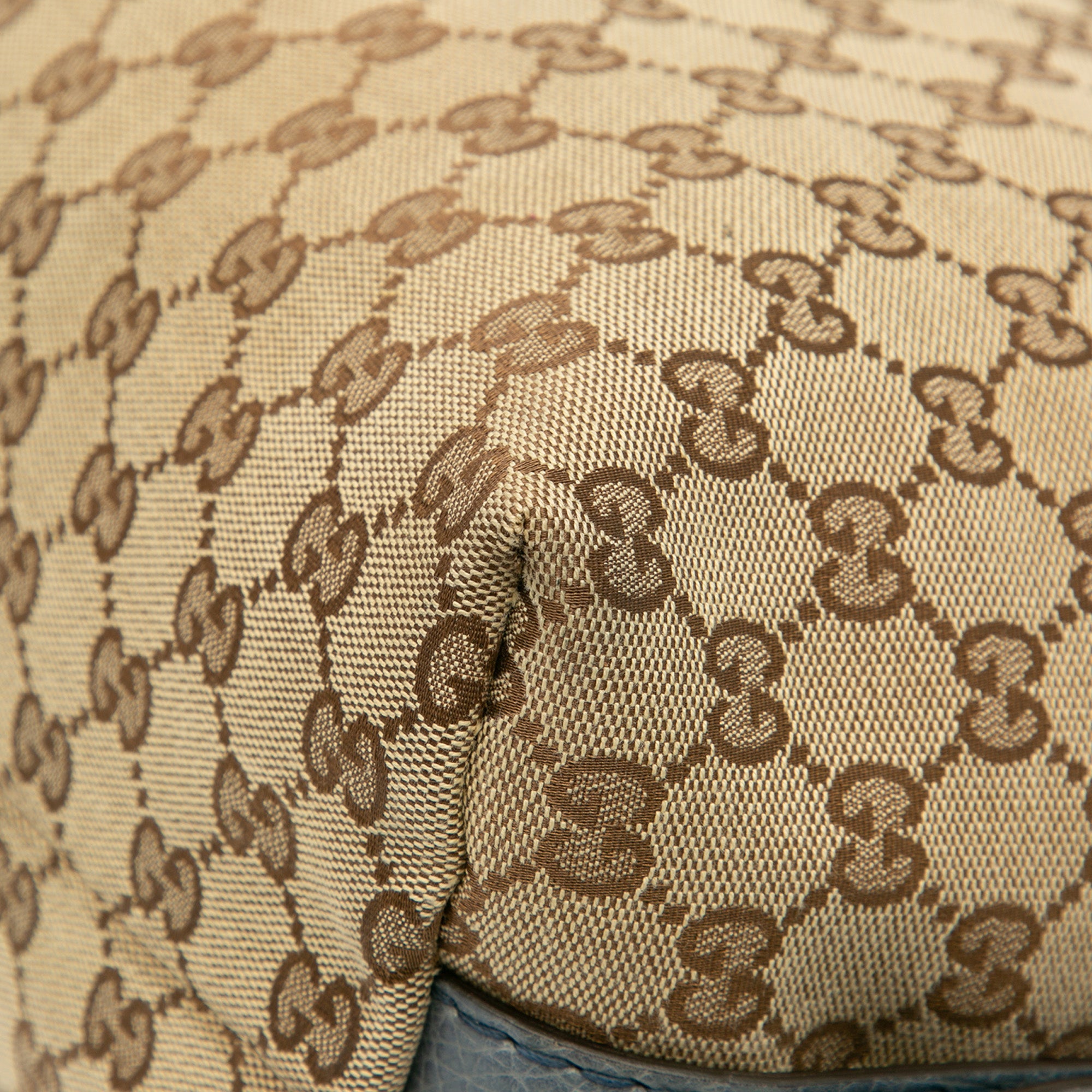 Medium GG Canvas Bamboo Bar Tote