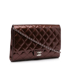 Quilted Patent Clutch With Chain_1