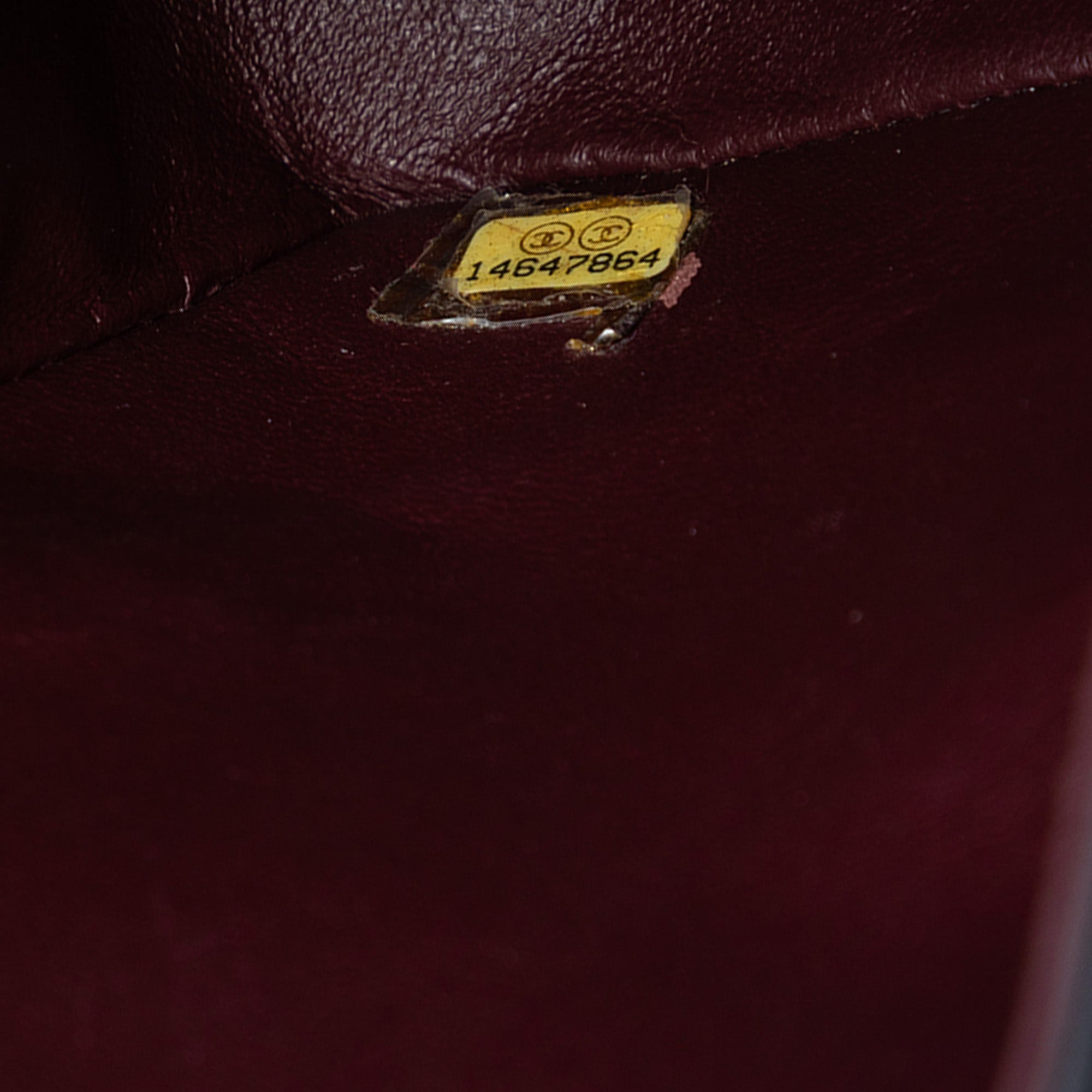 Medium Classic Lambskin Double Flap