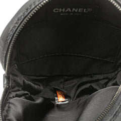New Travel Line Nylon Round Pouch
