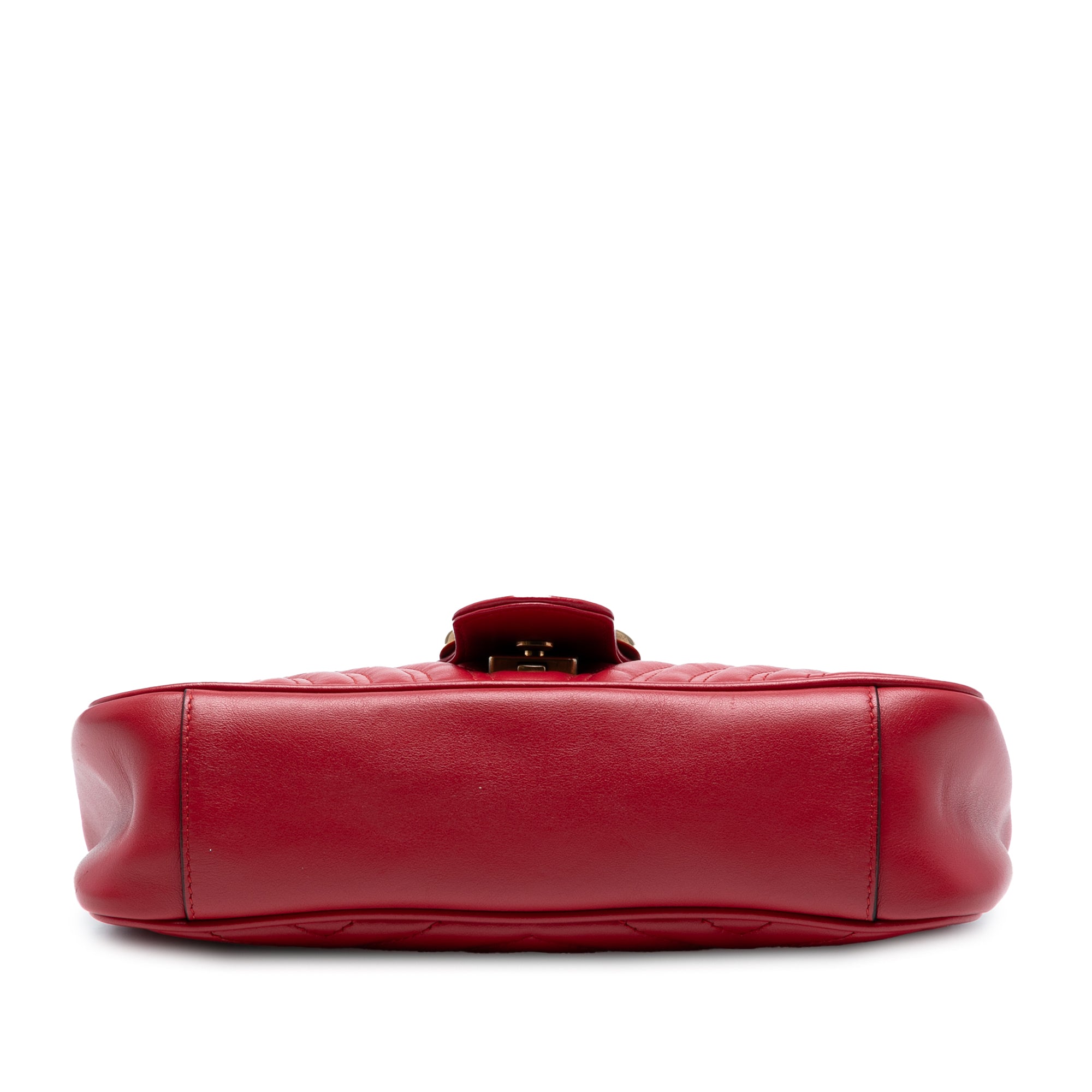 Medium GG Marmont Matelasse Leather Shoulder Bag