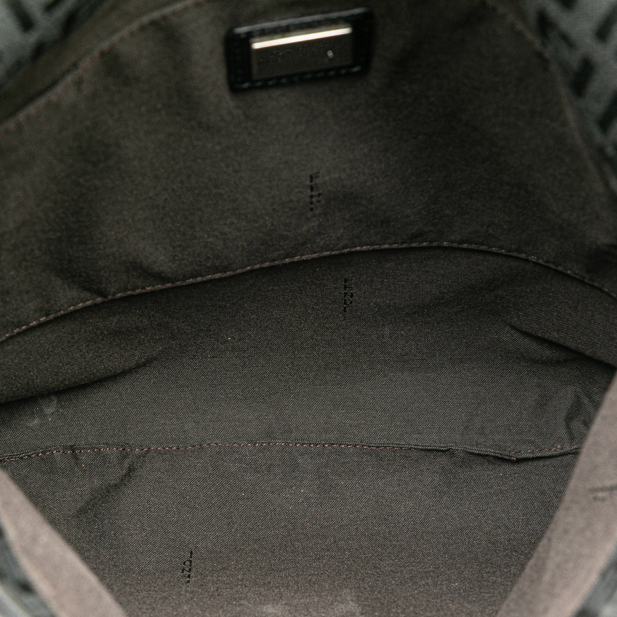 Zucchino Canvas Crossbody