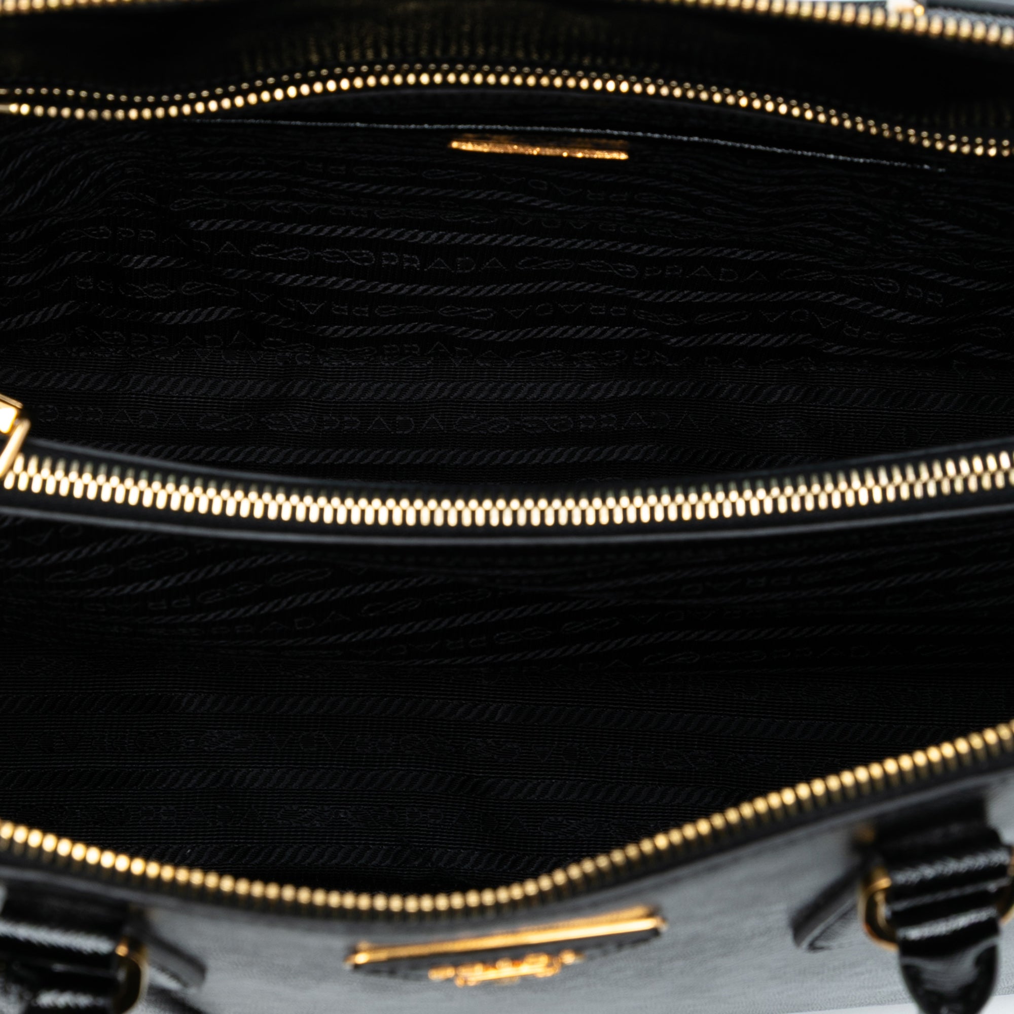 Large Saffiano Vernice Promenade Satchel