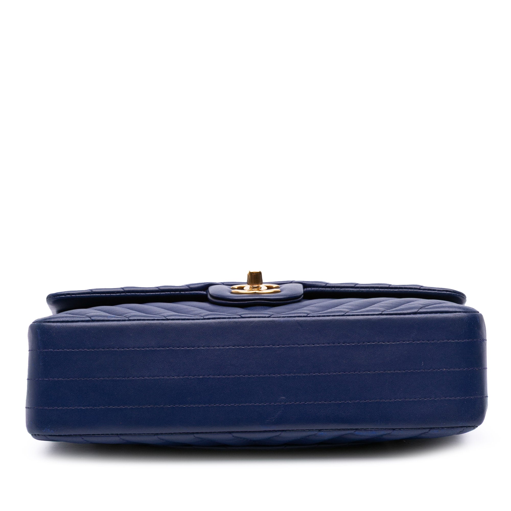 Medium Classic Chevron Lambskin Double Flap