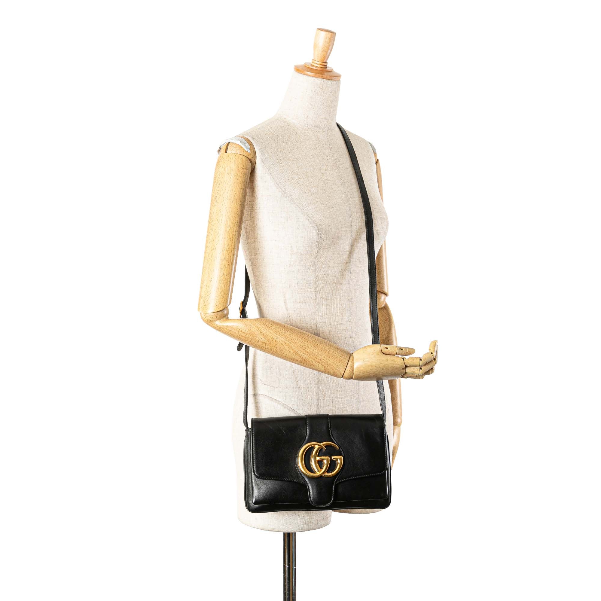 Small Leather Arli Crossbody