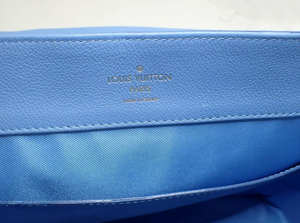 Louis Vuitton Lockme Handbag Leather