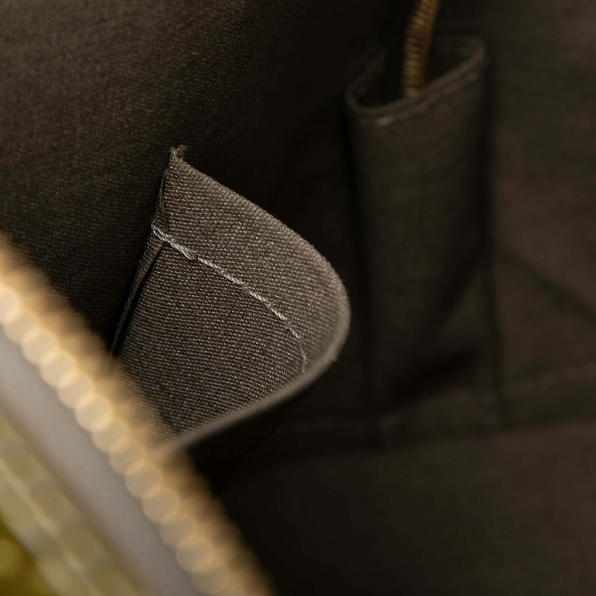 Monogram Vernis Alma BB