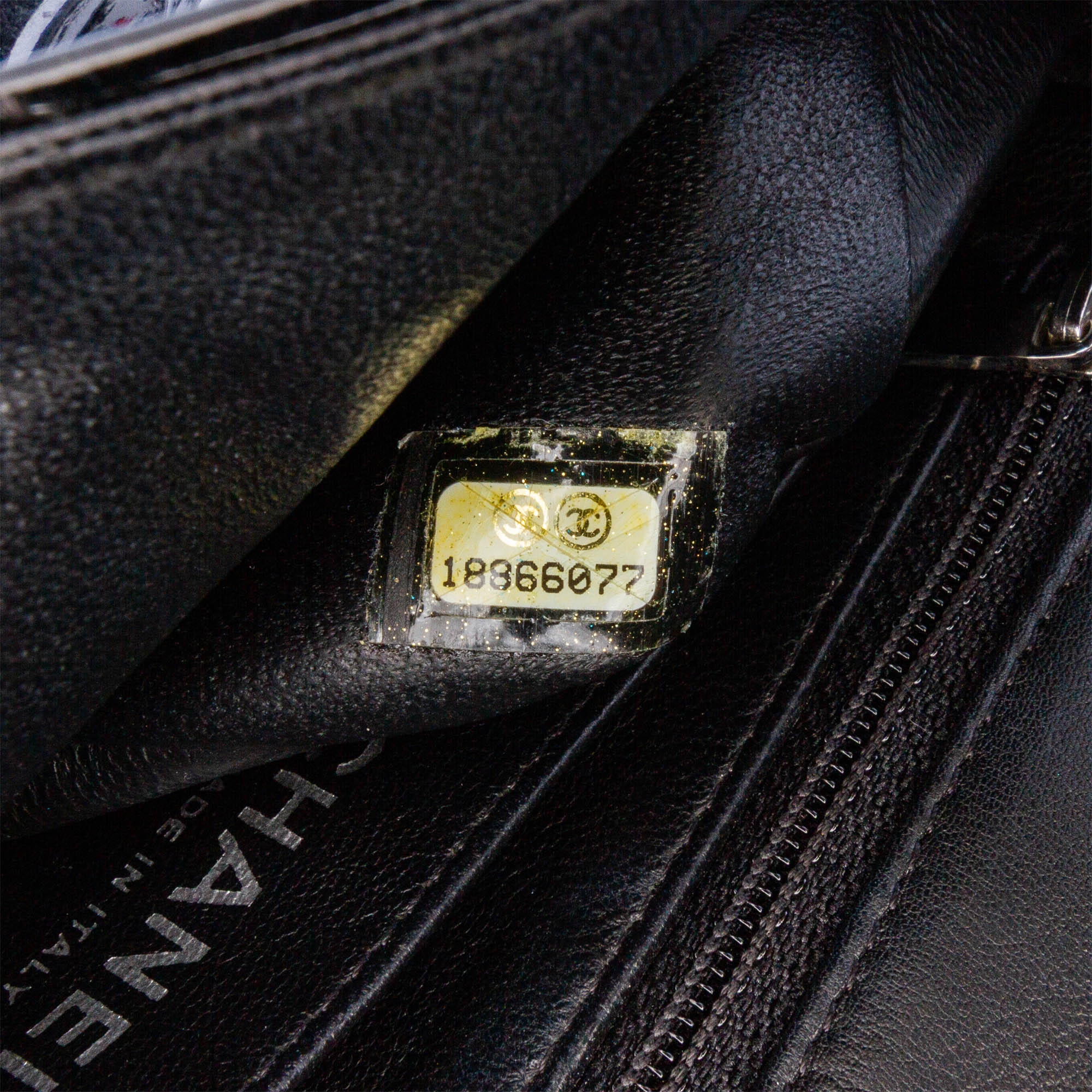 Mini Rectangular Classic Patent Single Flap