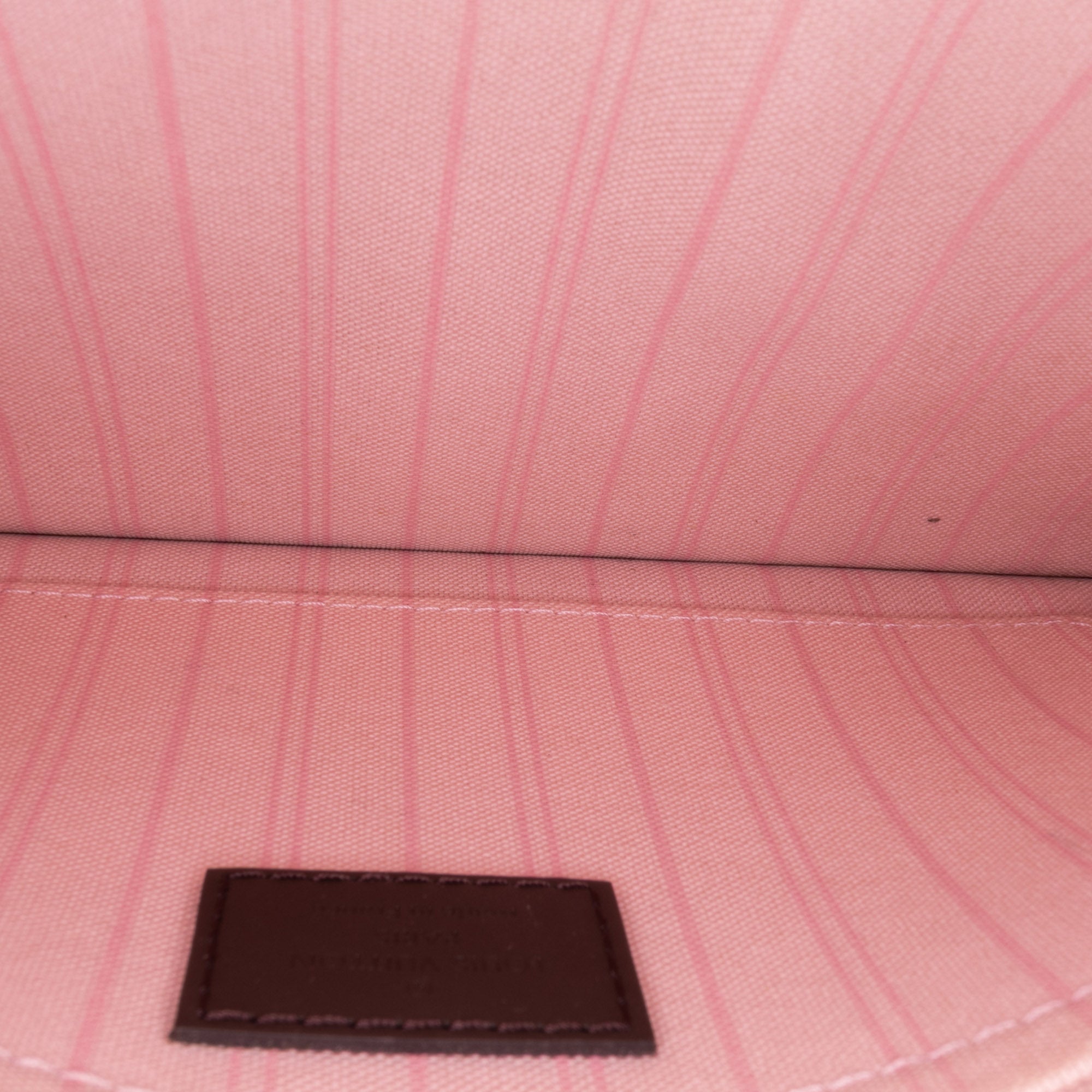 Damier Ebene Neverfull MM Pouch