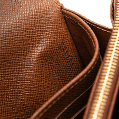 Monogram Etoile Sarah Wallet