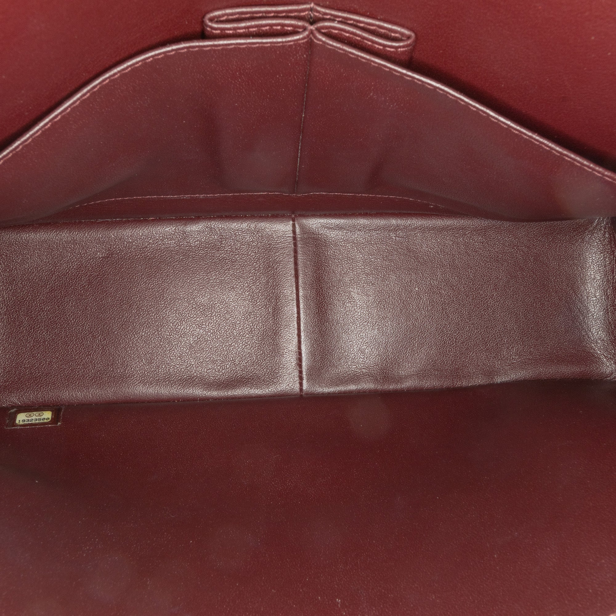Jumbo Classic Caviar Double Flap