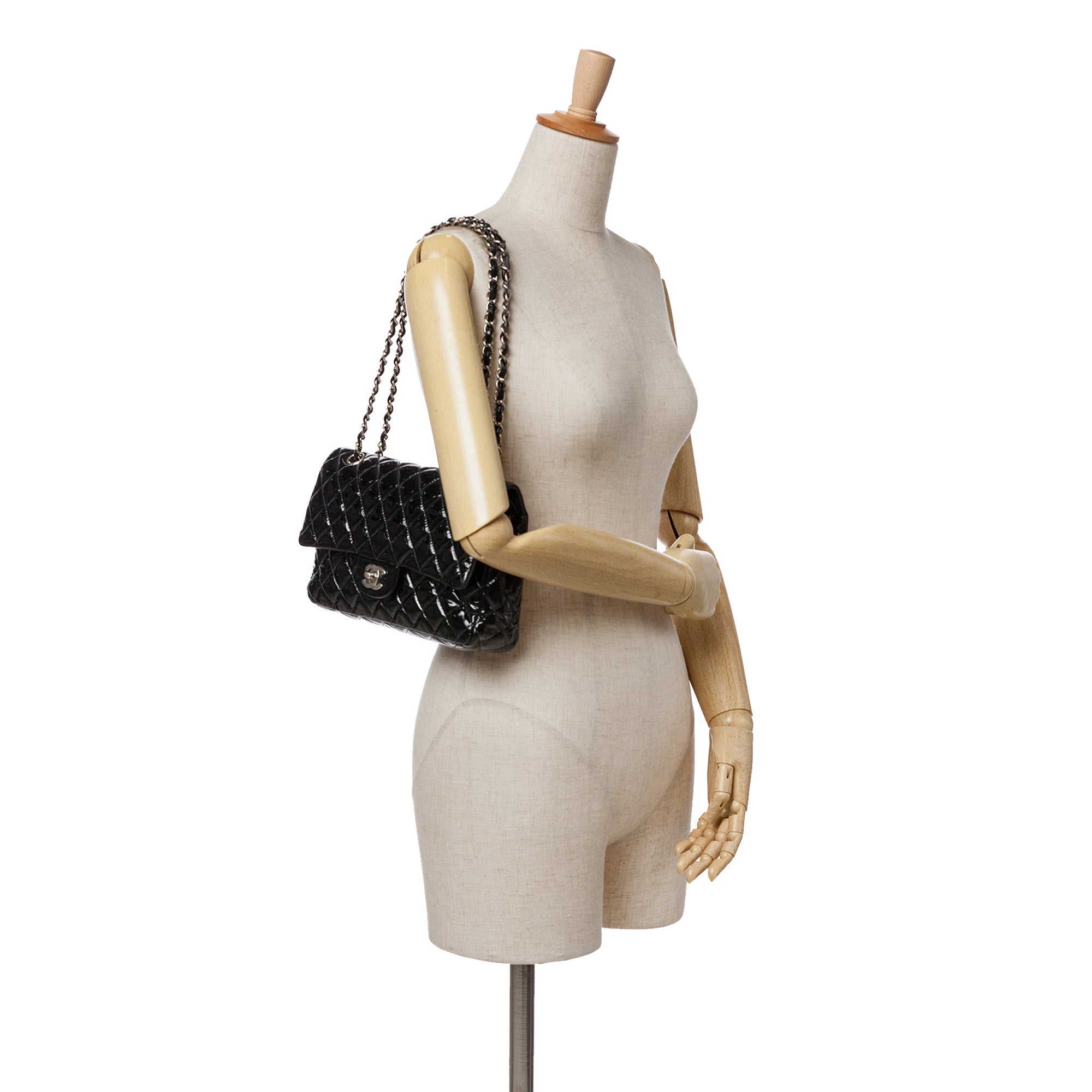 Medium Classic Patent Double Flap