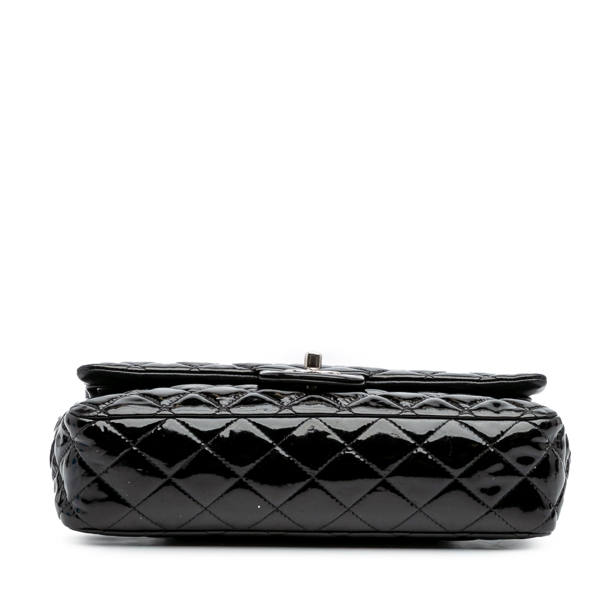 Medium Classic Patent Double Flap