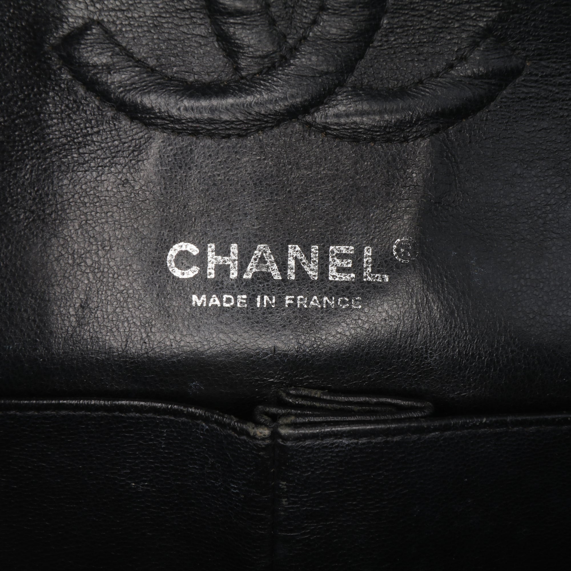 Medium Classic Patent Double Flap