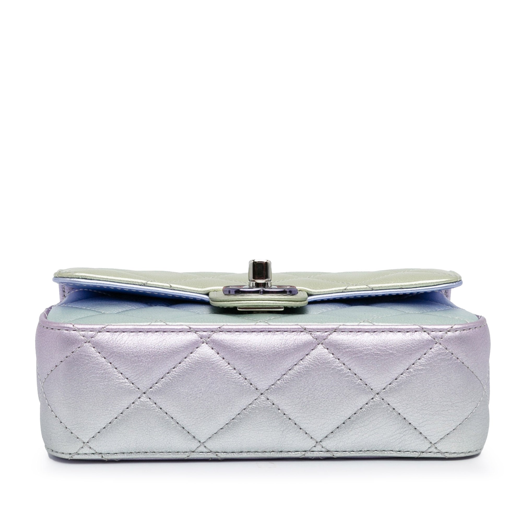 Iridescent Lambskin Wristlet Clutch Bag_4