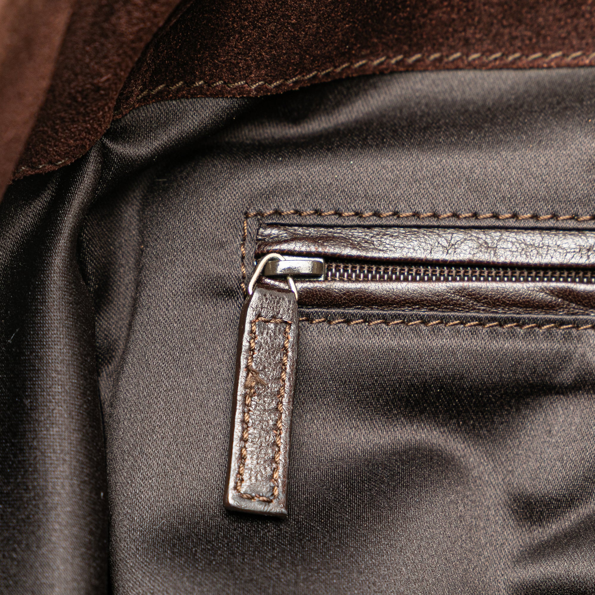 Medium Leather Downtown Tote