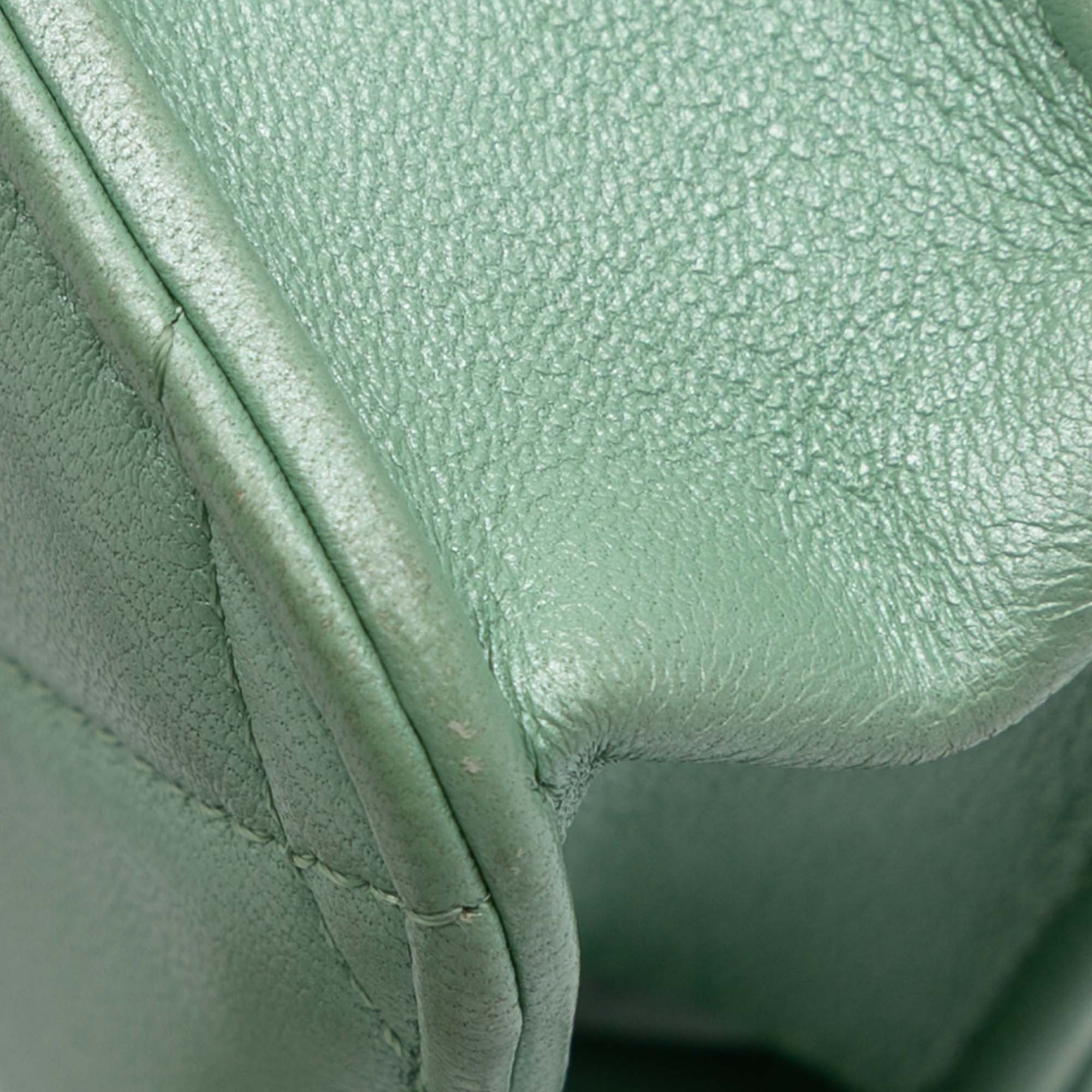 Quilted Lambskin 19 Wallet on Chain