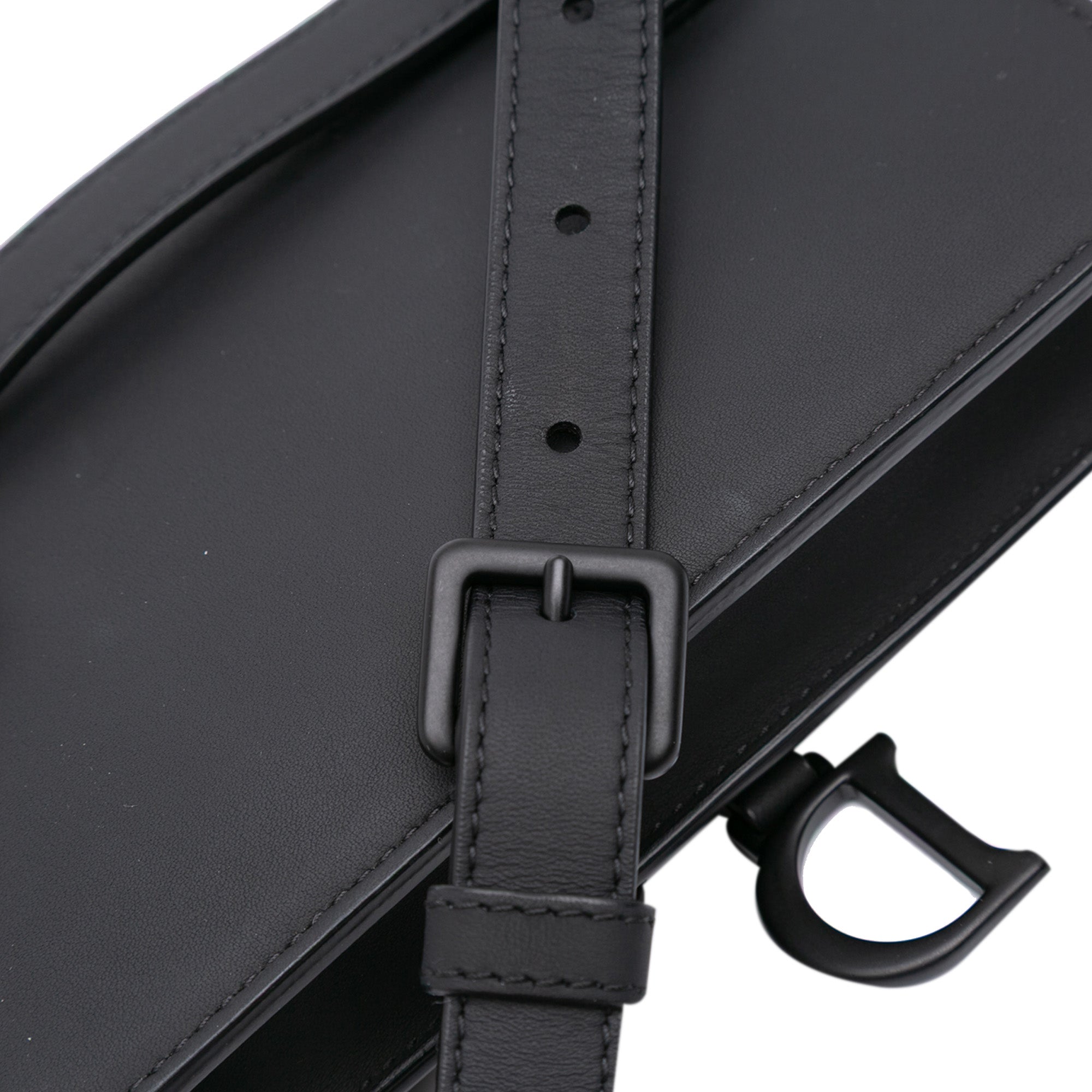 Ultramatte Saddle Belt Bag