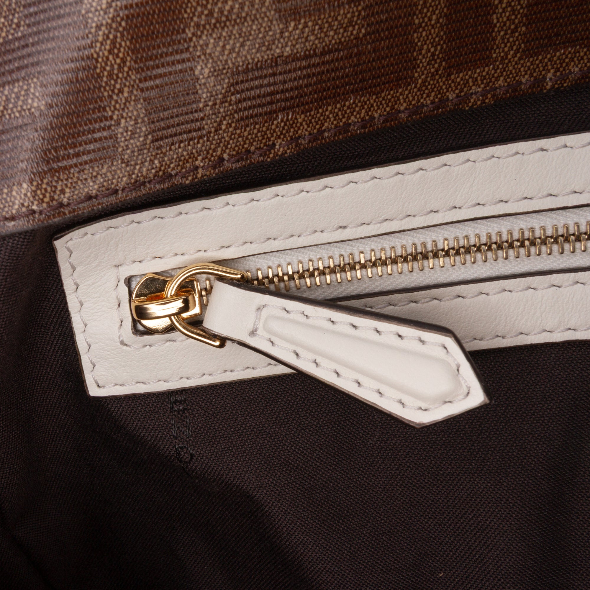 Zucca Glazed Fabric Cage Baguette Satchel