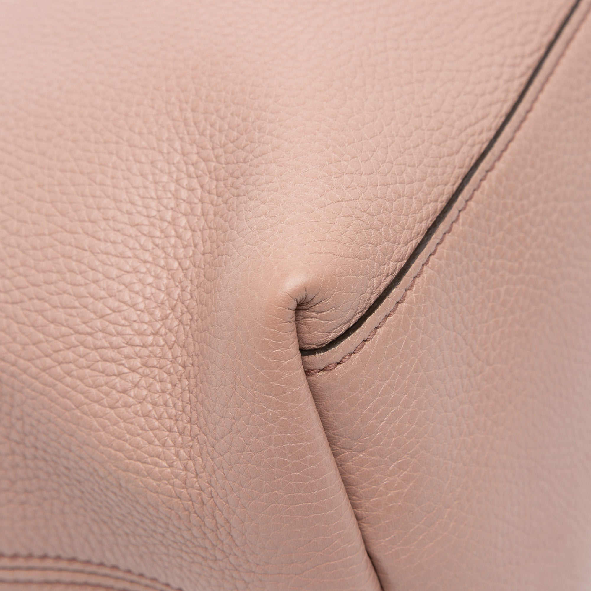 Medium Leather Soho Chain Tote