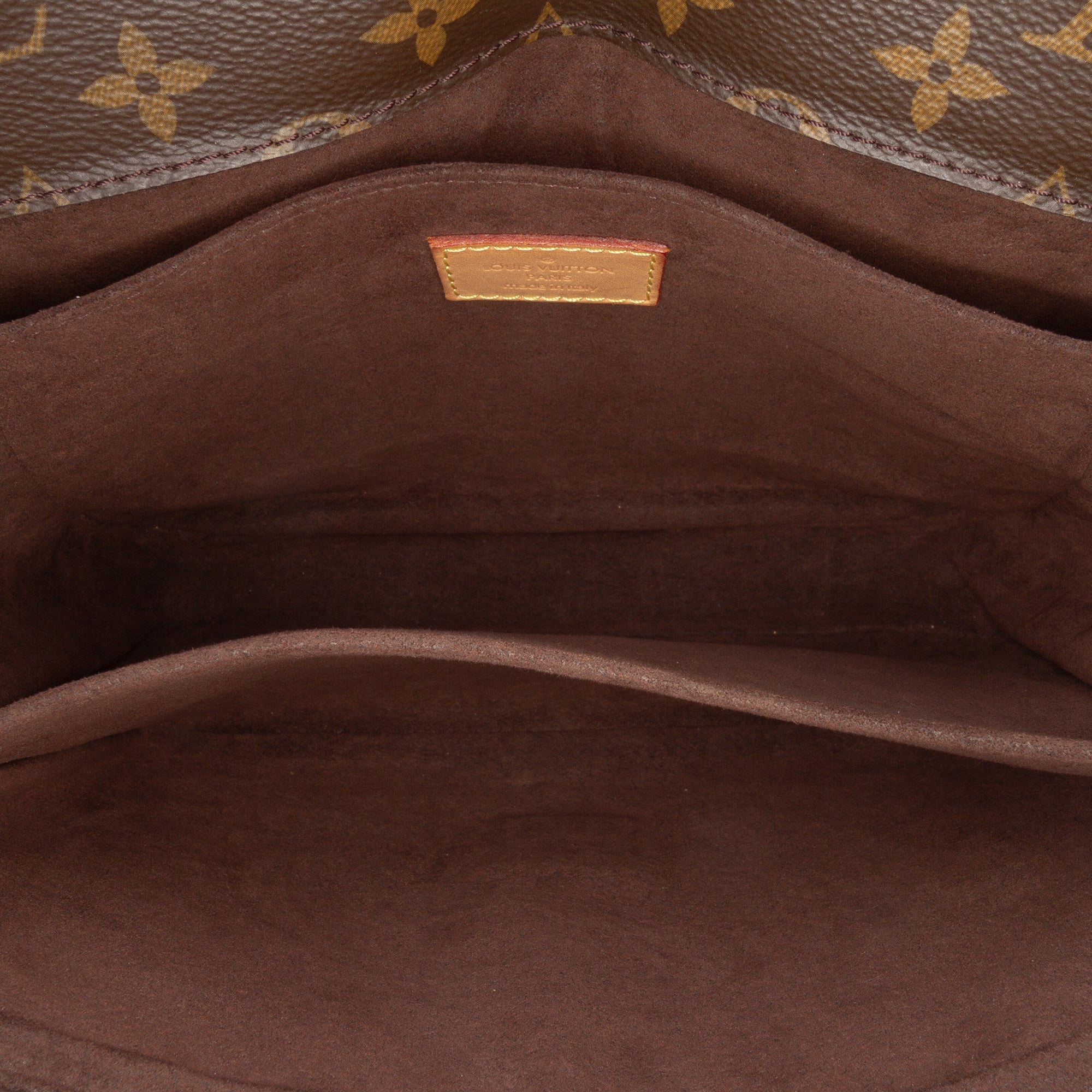 Monogram Pochette Metis