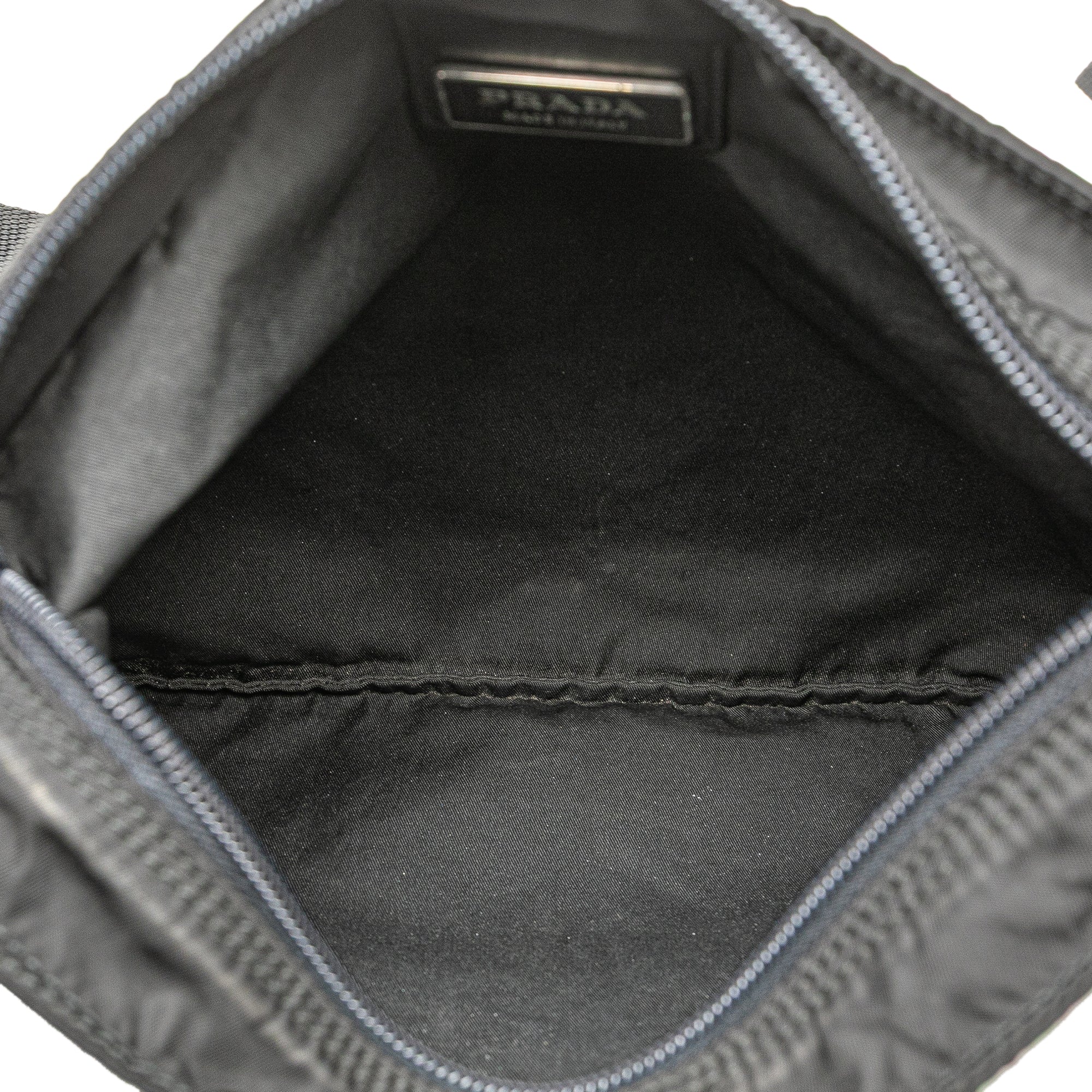 Tessuto Zip Top Crossbody