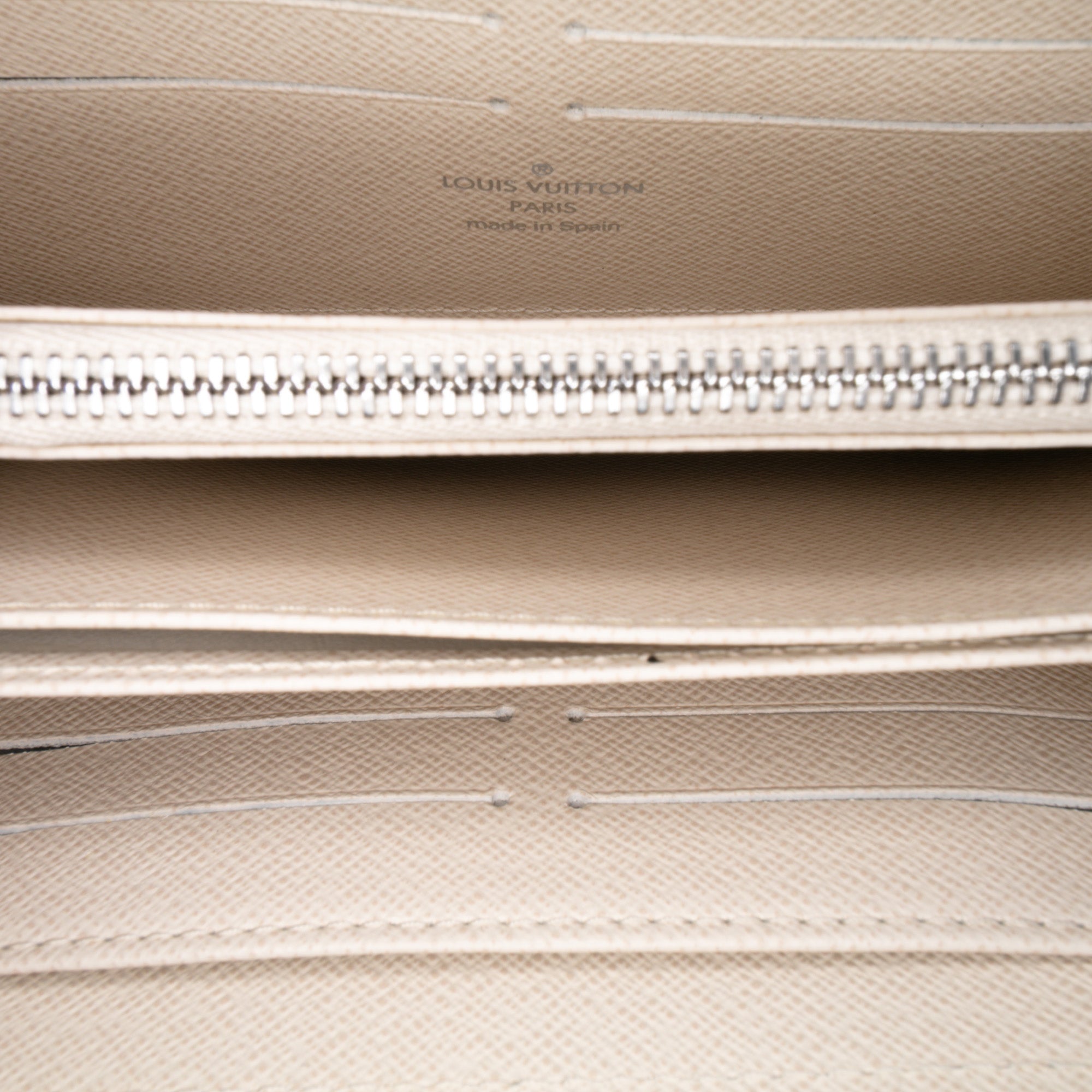 Epi Zippy Long Wallet