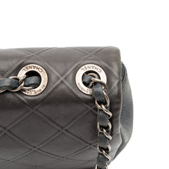Paris Edinburgh Medium Diamond Embossed Calfskin New Chic Flap