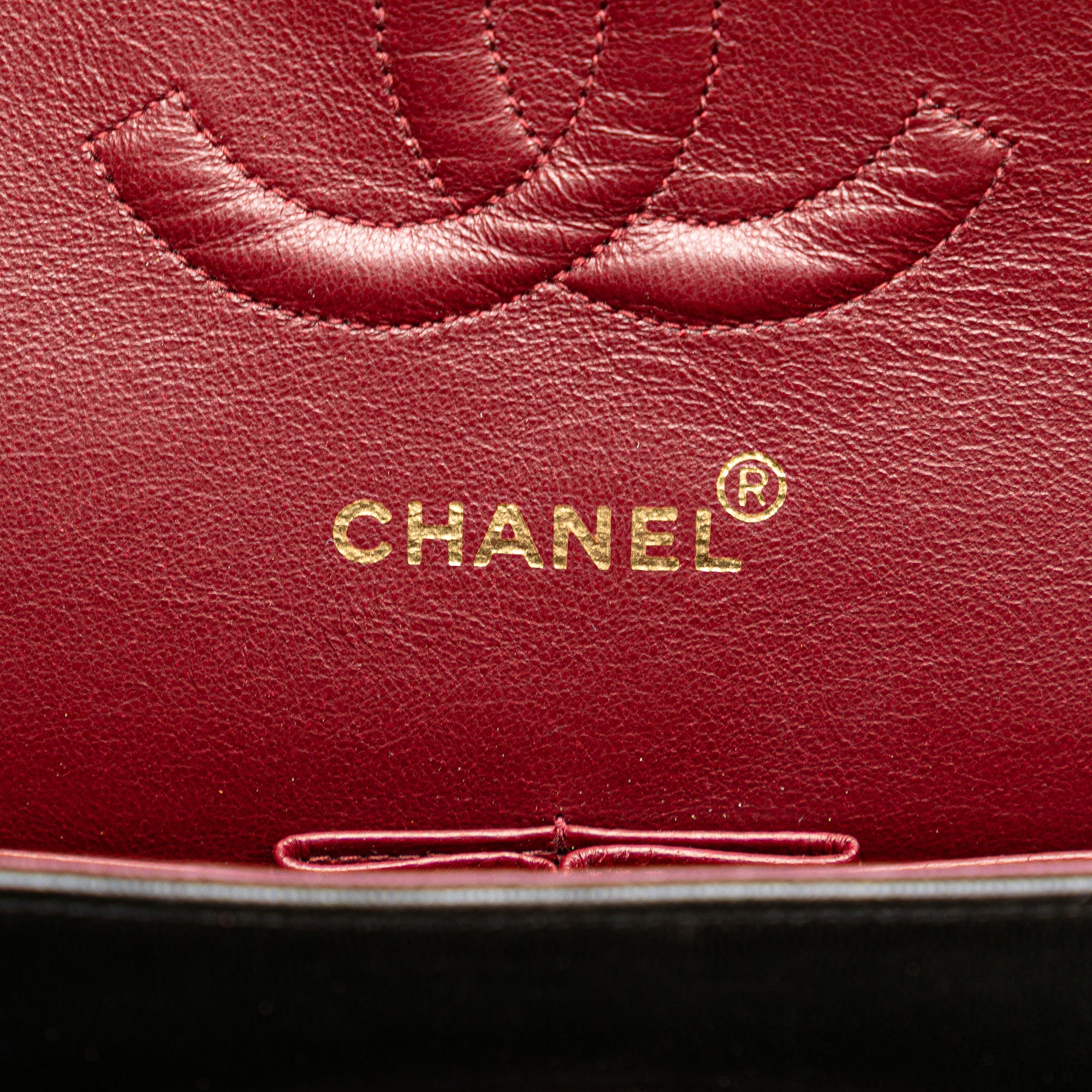 Medium Classic Lambskin Double Flap
