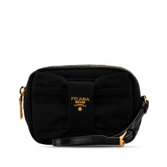 Tessuto Bow Wristlet Clutch