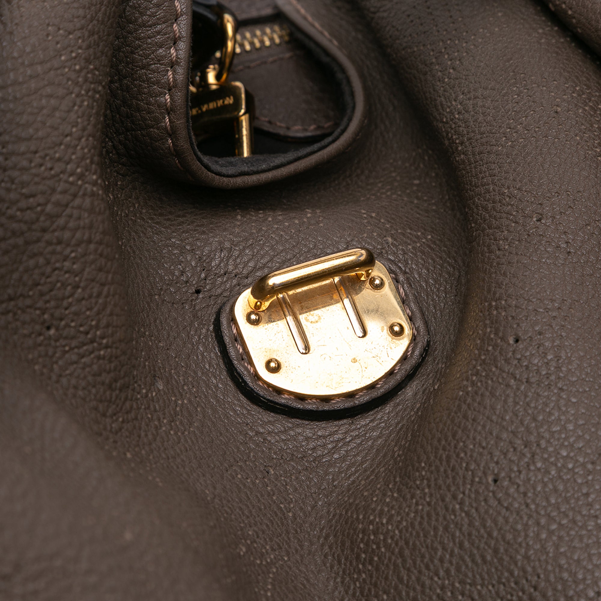 Monogram Mahina XL Hobo