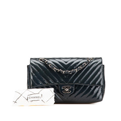 Medium Classic Chevron Patent Double Flap