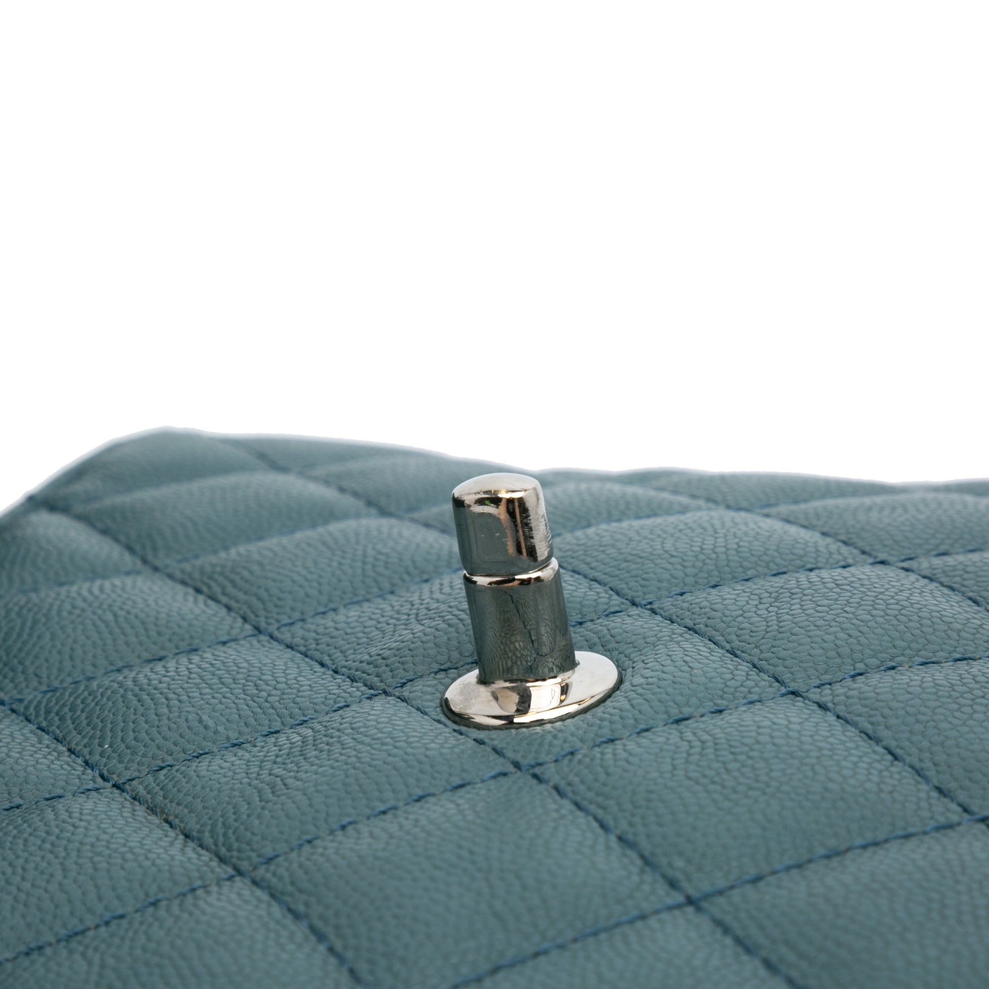 Medium Quilted Caviar Urban Companion Flap
