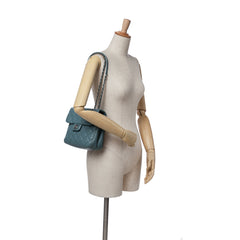 Medium Quilted Caviar Urban Companion Flap