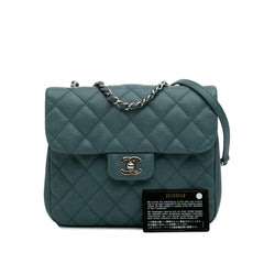 Medium Quilted Caviar Urban Companion Flap