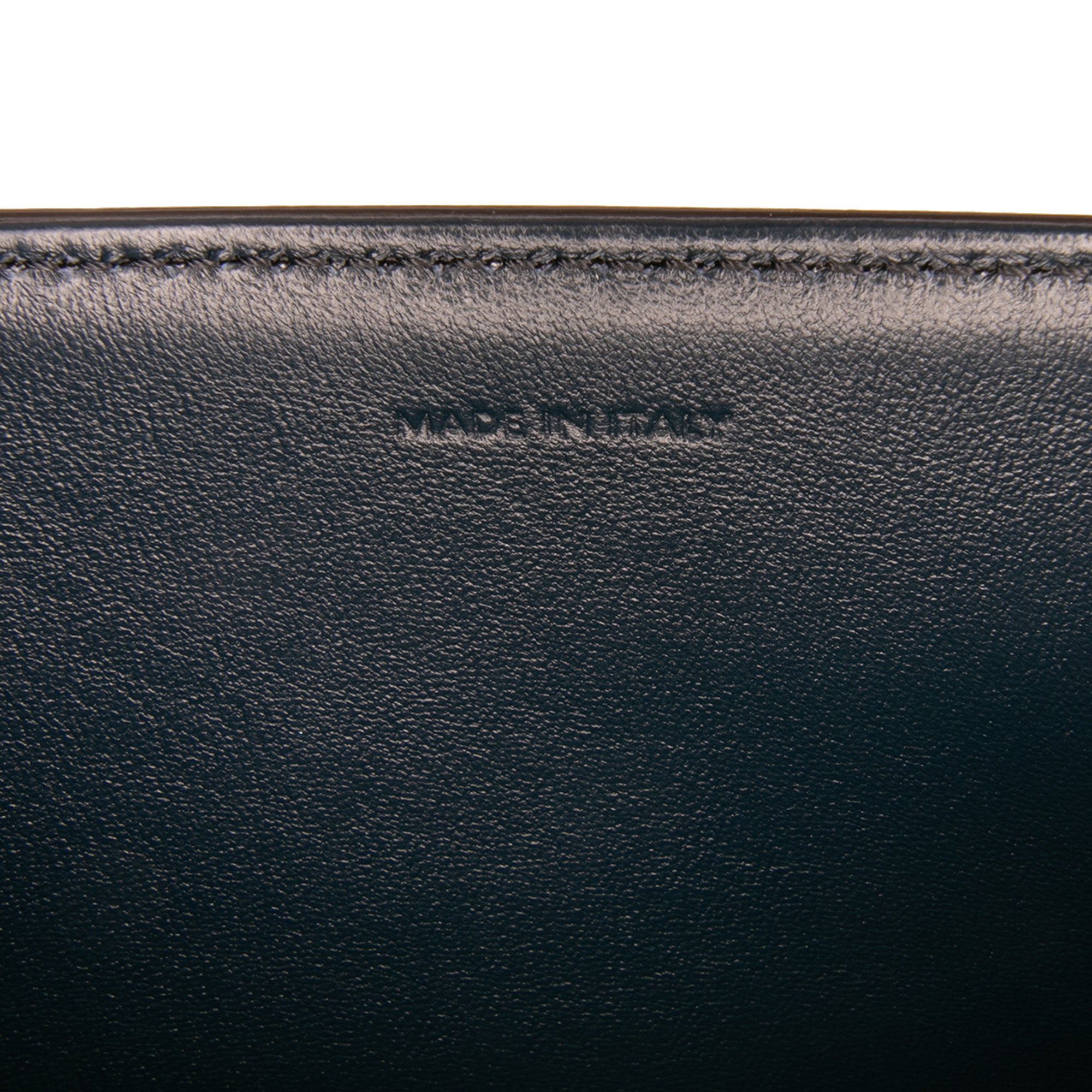Classique Shiny Calfskin Triomphe Crossbody
